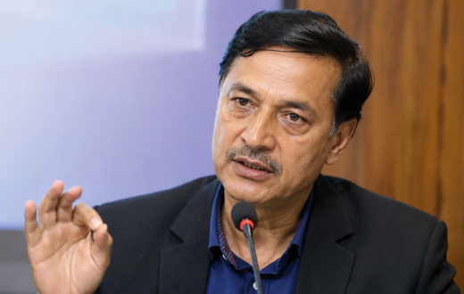 कर नीतिमा पुनर्विचार गर्न टंक दाहालको आग्रह, ‘लिने र दिनेबीच सन्तुलन हुनुपर्छ’